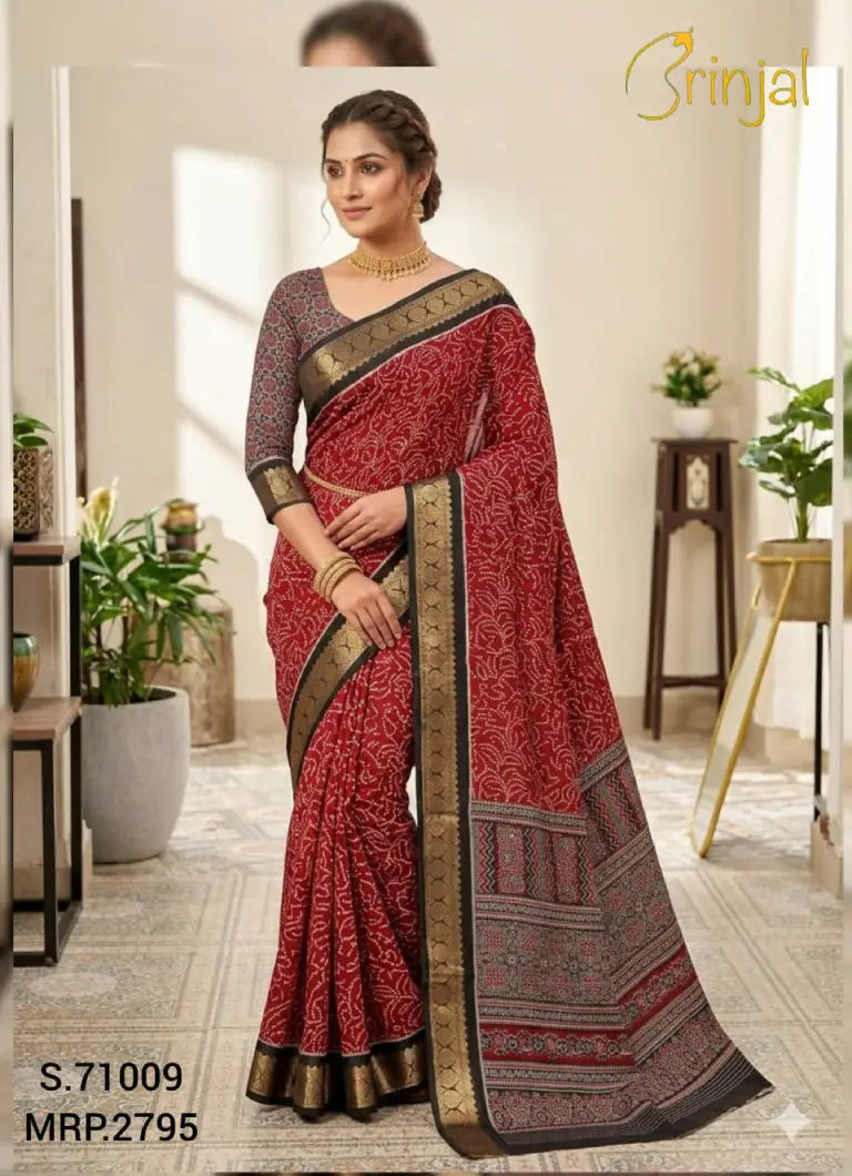 Handloom Bandhani Saree with Zari Border